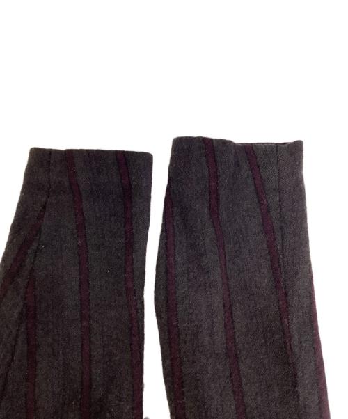 COMME des GARCONS HOMME PLUS（コムデギャルソンオムプリュス）COMME des GARCONS HOMME PLUS (コムデギャルソンオムプリュス) 02AWウール縮絨ストライプ3B ジャケット グレー サイズ:Mの古着・服飾アイテム