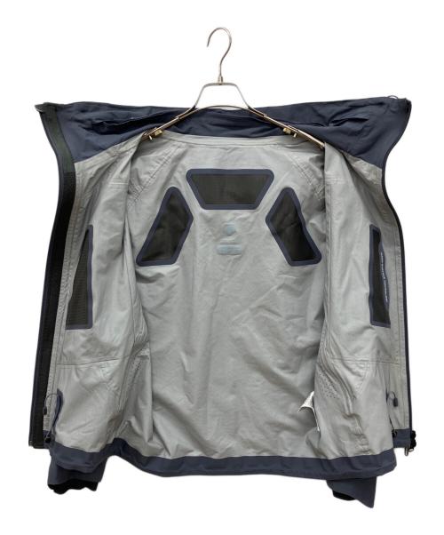 DESCENTE ALLTERRAIN（デザイント オルテライン）DESCENTE ALLTERRAIN (デザイント オルテライン) シェルジャケット　ナイロンジャケット ブルー サイズ:Lの古着・服飾アイテム