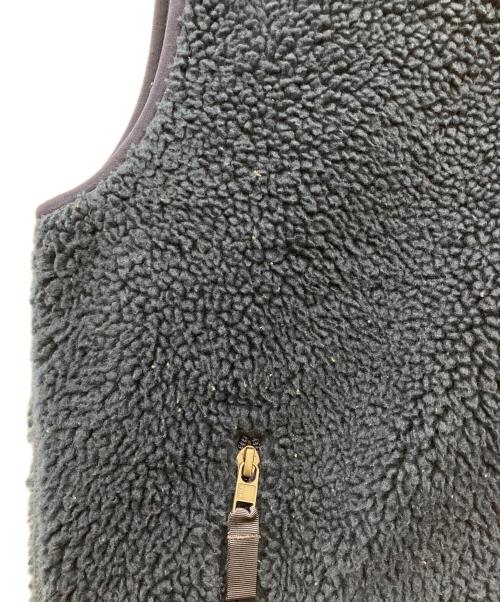 Patagonia（パタゴニア）Patagonia (パタゴニア) CLASSIC RETRO-X VEST　クラシックレトロエックスベスト　フリースベスト ネイビー×レッド サイズ:Mの古着・服飾アイテム