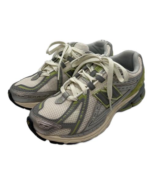 NEW BALANCE（ニューバランス）NEW BALANCE (ニューバランス) M1906R ローカットスニーカー ホワイト サイズ:23.5の古着・服飾アイテム