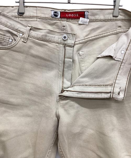 LEVI'S（リーバイス）LEVI'S (リーバイス) デニムパンツ ベージュ サイズ:W38の古着・服飾アイテム