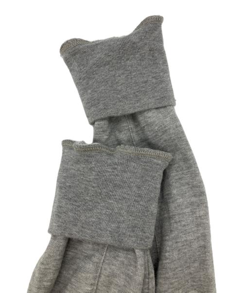 C.P COMPANY（シーピーカンパニー）C.P COMPANY (シーピーカンパニー) Light Fleece Zipped Hoodie　ライトフリースジップフーディ　パーカー グレー サイズ:XLの古着・服飾アイテム