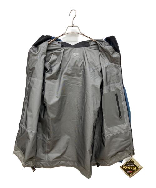 tilak（ティラック）TILAK (ティラック) ストームジャケット ブルー サイズ:M 未使用品の古着・服飾アイテム