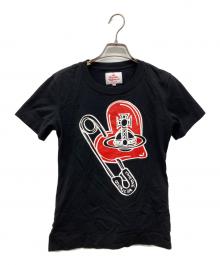 Vivienne Westwood（ヴィヴィアンウエストウッド）の古着「SAFETY PIN HEART クラシックTシャツ　プリントTシャツ　半袖カットソー」｜ブラック