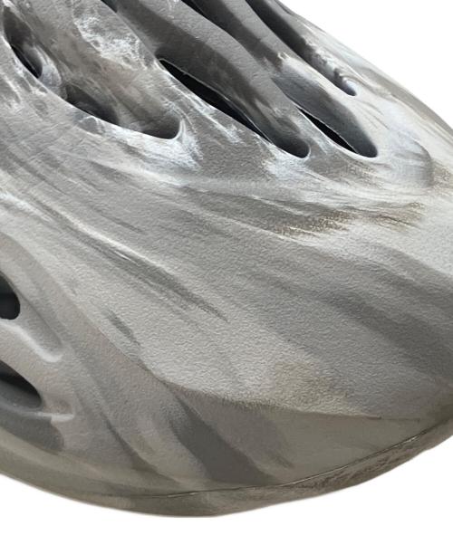 adidas（アディダス）adidas (アディダス) YEEZY Foam Runner MX Granite グレー サイズ:28.5の古着・服飾アイテム