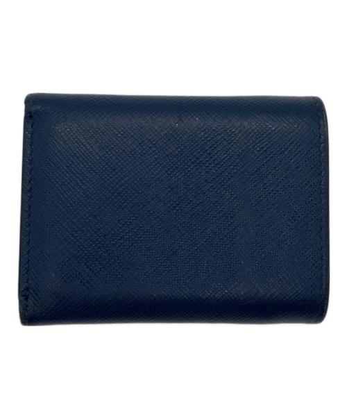 PRADA（プラダ）PRADA (プラダ) サフィアーノ　メタルロゴ　ミニウォレット　3つ折り財布 ブルーの古着・服飾アイテム