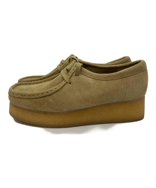 CLARKS（クラークス）CLARKS (クラークス) 厚底ワラビーシューズ　Wallacraft Bee ベージュ サイズ:24の古着・服飾アイテム