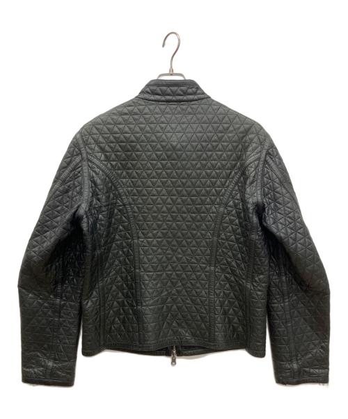 ARMANI COLLEZIONI（アルマーニ コレツィオーニ）ARMANI COLLEZIONI (アルマーニ コレツィオーニ) キルティング ラムレザージャケット ブラック サイズ:48の古着・服飾アイテム