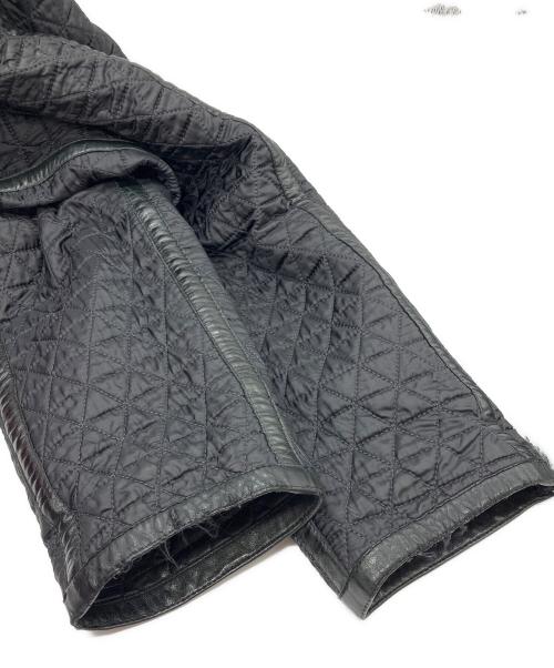 ARMANI COLLEZIONI（アルマーニ コレツィオーニ）ARMANI COLLEZIONI (アルマーニ コレツィオーニ) キルティング ラムレザージャケット ブラック サイズ:48の古着・服飾アイテム