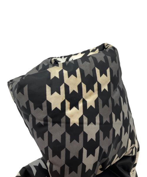 BLACK LABEL CRESTBRIDGE（ブラックレーベル クレストブリッジ）BLACK LABEL CRESTBRIDGE (ブラックレーベル クレストブリッジ) 千鳥格子柄ダウンジャケット ブラック サイズ:Mの古着・服飾アイテム