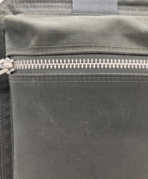 PORTER（ポーター）PORTER (ポーター) SPEC スペック ショルダーバッグ カーキの古着・服飾アイテム