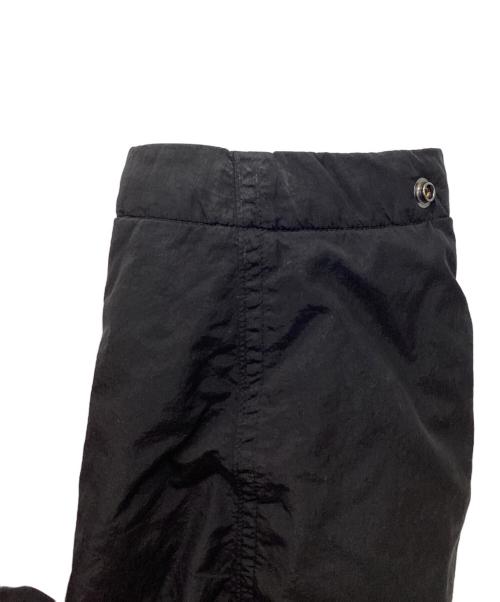 C.P COMPANY（シーピーカンパニー）C.P COMPANY (シーピーカンパニー) MEDIUM JACKET IN CHROME-Rミディアム ジャケット イン クローム アール（or クロム アール）　ゴーグル中綿ジャケット　 ブラック サイズ:Lの古着・服飾アイテム