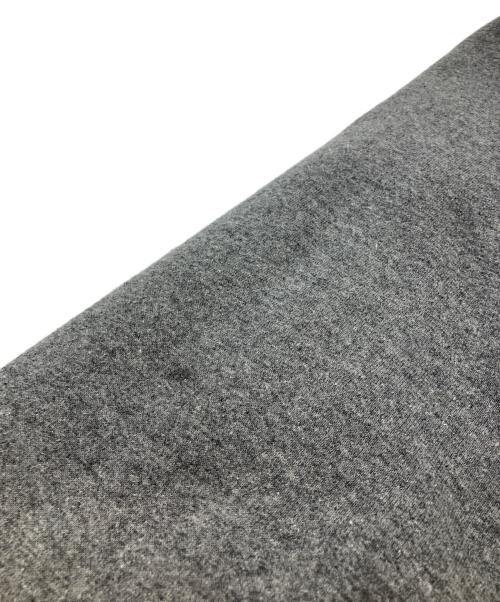 77circa（ナナナナサーカ）77circa (ナナナナサーカ) 切替リメイククルーネックスウェット グレー サイズ:不明の古着・服飾アイテム