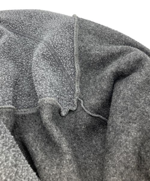 77circa（ナナナナサーカ）77circa (ナナナナサーカ) 切替リメイククルーネックスウェット グレー サイズ:不明の古着・服飾アイテム