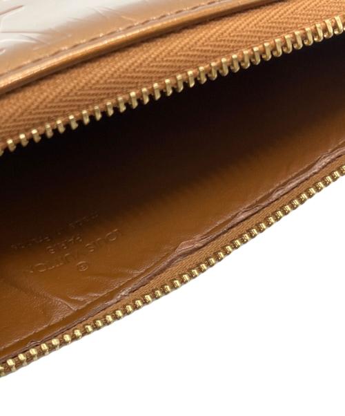 LOUIS VUITTON（ルイ ヴィトン）LOUIS VUITTON (ルイ ヴィトン) モノグラムヴェルニ レキシトン アクセサリーポーチ　ハンドバッグ ブロンズの古着・服飾アイテム