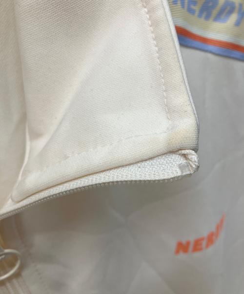 NERDY（ノルディ）NERDY (ノルディ) セットアップ ベージュ サイズ:Sの古着・服飾アイテム