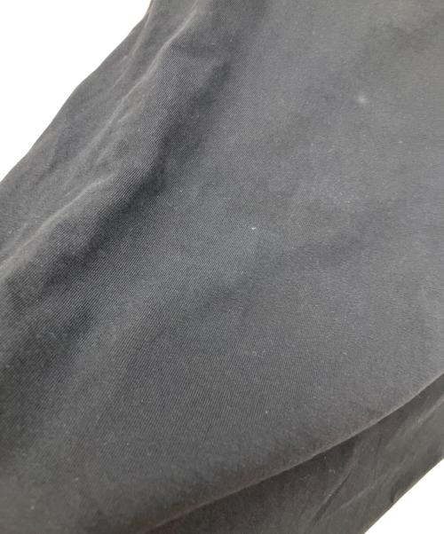 MONCLER（モンクレール）MONCLER (モンクレール) フロントロゴワッペンTシャツ ブラック サイズ:Mの古着・服飾アイテム