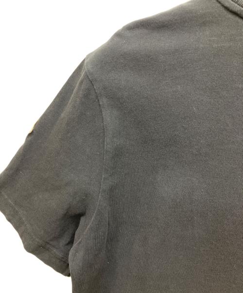 MONCLER（モンクレール）MONCLER (モンクレール) フロントロゴワッペンTシャツ ブラック サイズ:Mの古着・服飾アイテム