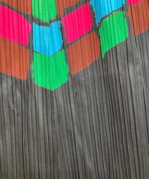 PLEATS PLEASE（プリーツプリーズ）PLEATS PLEASE (プリーツプリーズ) 幾何柄プリーツボリュームスカート ブラック サイズ:5の古着・服飾アイテム