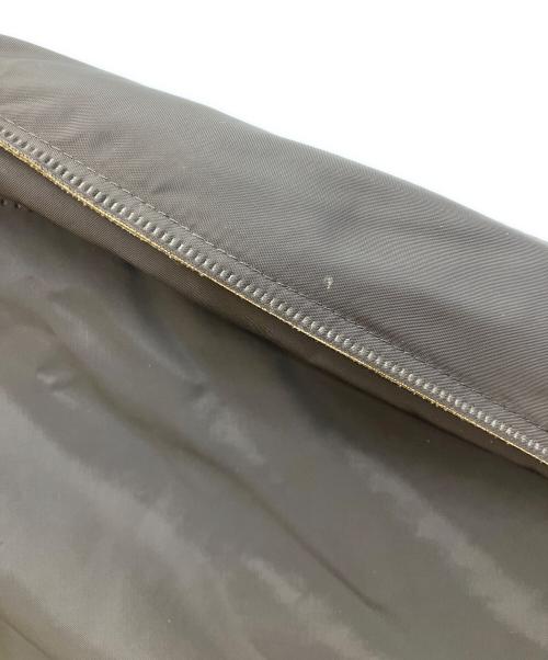 PLEATS PLEASE（プリーツプリーズ）PLEATS PLEASE (プリーツプリーズ) パデッドジャケット ブラウン サイズ:SIZE4の古着・服飾アイテム