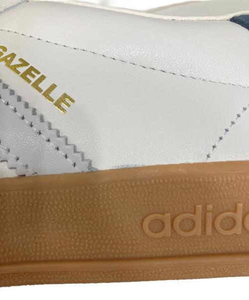 adidas（アディダス）adidas (アディダス) GAZELLE INDOOR　ガゼルインドア ホワイト サイズ:28cmの古着・服飾アイテム