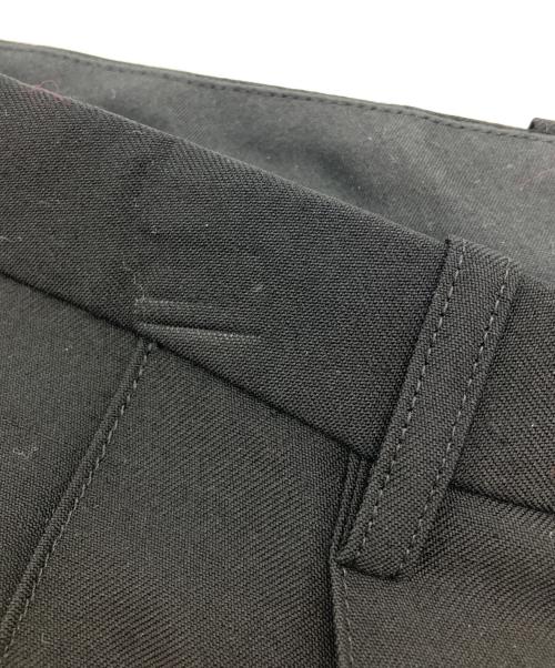 LAD MUSICIAN（ラッドミュージシャン）LAD MUSICIAN (ラッドミュージシャン) WOOL GABARDINE 2TUCK CROPPED WIDE SLACKS　ウール ギャバジン ツータック クロップド ワイド スラックス ブラック サイズ:44の古着・服飾アイテム