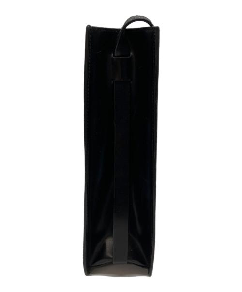 SLOW（スロウ）SLOW (スロウ) bonoスクエアショルダーバッグ ブラックの古着・服飾アイテム