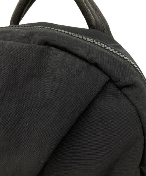 nizyukano（ニジュウカノウ）nizyukano (ニジュウカノウ) 軽量ライトナイロンリュック ブラックの古着・服飾アイテム