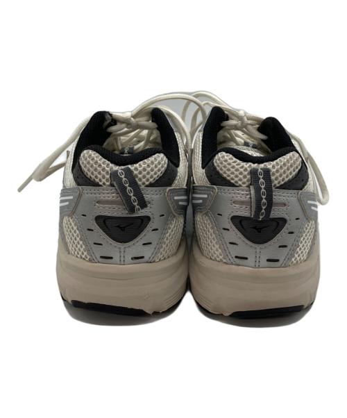 MIZUNO（ミズノ）MIZUNO (ミズノ) MXR　ローカットスニーカー シルバー サイズ:24の古着・服飾アイテム