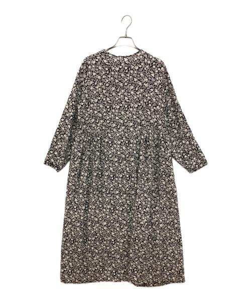 KAGURE（カグレ）kagure (カグレ) モノトーンプリントワンピース ブラックの古着・服飾アイテム