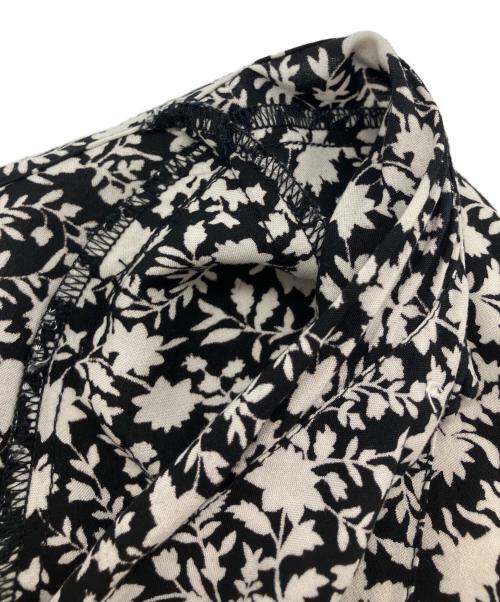 KAGURE（カグレ）kagure (カグレ) モノトーンプリントワンピース ブラックの古着・服飾アイテム