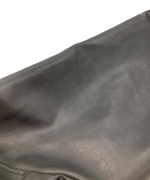 SHINYA KOZUKA（シンヤコズカ）SHINYA KOZUKA (シンヤコズカ) 別注KAPPOGI SLEEVES ZIP BLOUSON　カッポーギスリーブ・ジップブルゾン ブラック サイズ:Mの古着・服飾アイテム