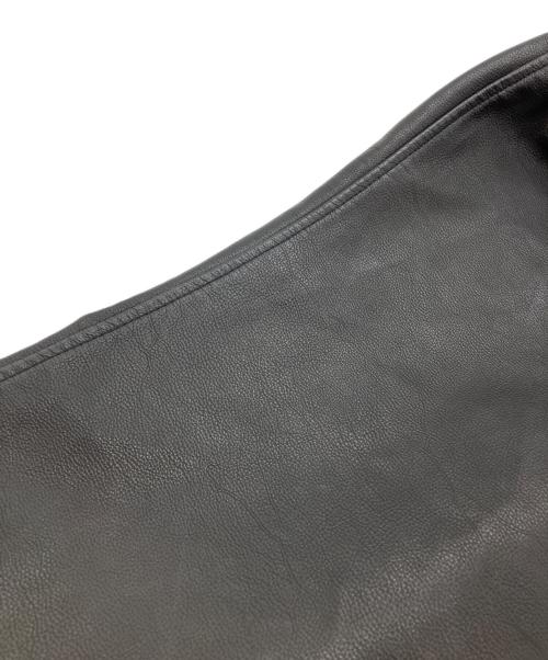 SHINYA KOZUKA（シンヤコズカ）SHINYA KOZUKA (シンヤコズカ) 別注KAPPOGI SLEEVES ZIP BLOUSON　カッポーギスリーブ・ジップブルゾン ブラック サイズ:Mの古着・服飾アイテム