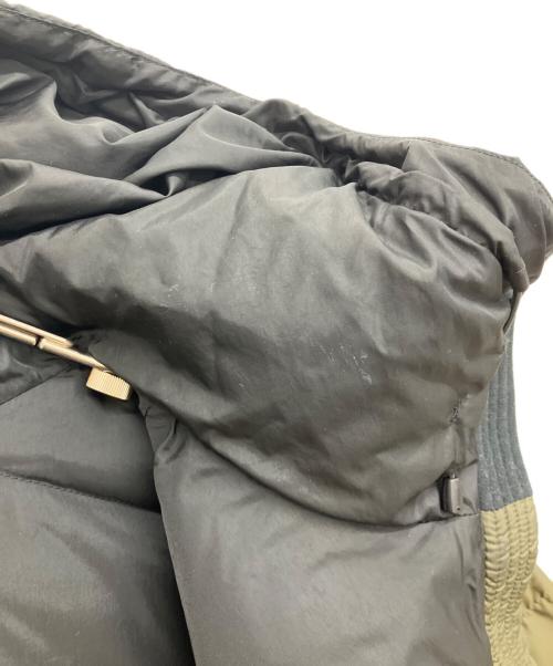 THE NORTH FACE（ザ ノース フェイス）THE NORTH FACE (ザ ノース フェイス) ヌプシフーディーダウンジャケット　ワンポイントジャケット カーキ サイズ:Mの古着・服飾アイテム