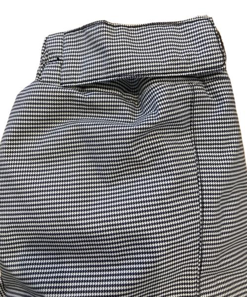 THE NORTH FACE（ザ ノース フェイス）THE NORTH FACE (ザ ノース フェイス) MOUNTAIN DOWN PARK　チェックマウンテンダウンパーカ グレー サイズ:XLの古着・服飾アイテム