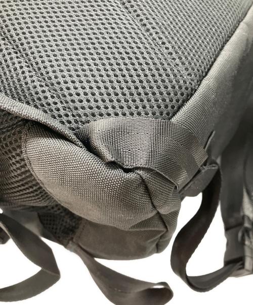 Coleman（コールマン）Coleman (コールマン) BEAUTY&YOUTH (ビューティーアンドユース) 別注コールマン ウォーカー33　コラボバックパック　リュック ブラックの古着・服飾アイテム