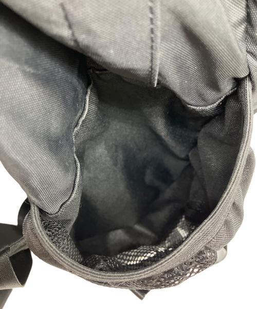 Coleman（コールマン）Coleman (コールマン) BEAUTY&YOUTH (ビューティーアンドユース) 別注コールマン ウォーカー33　コラボバックパック　リュック ブラックの古着・服飾アイテム