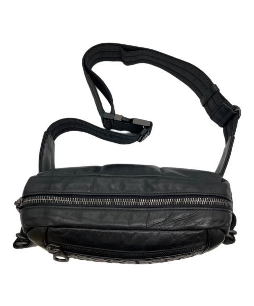 BOTTEGA VENETA（ボッテガベネタ）BOTTEGA VENETA (ボッテガベネタ) イントレチャートウエストポーチ/ウエストバッグ　ネロ ネロの古着・服飾アイテム