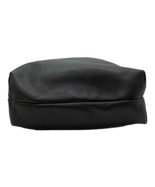 HENDER SCHEME（エンダースキーマ）HENDER SCHEME (エンダースキーマ) cow bag M レザートートバッグ ブラックの古着・服飾アイテム