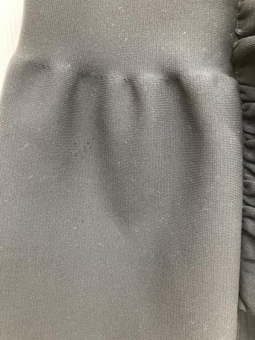 UNITED ARROWS（ユナイテッドアローズ）UNITED ARROWS (ユナイテッドアローズ) P フリル ニットベスト ブラック サイズ:FREEの古着・服飾アイテム