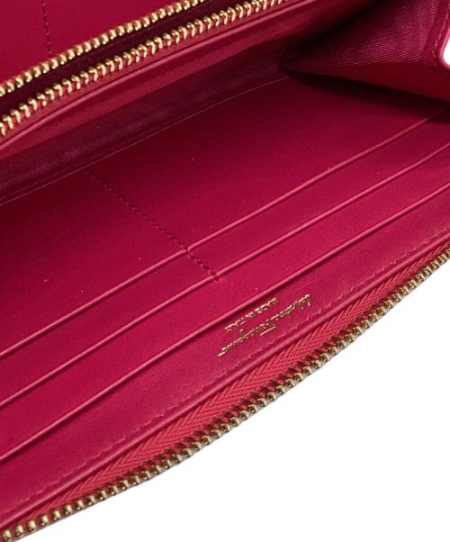Salvatore Ferragamo（サルヴァトーレ フェラガモ）Salvatore Ferragamo (サルヴァトーレ フェラガモ) L字ジップロングウォレット ピンクの古着・服飾アイテム