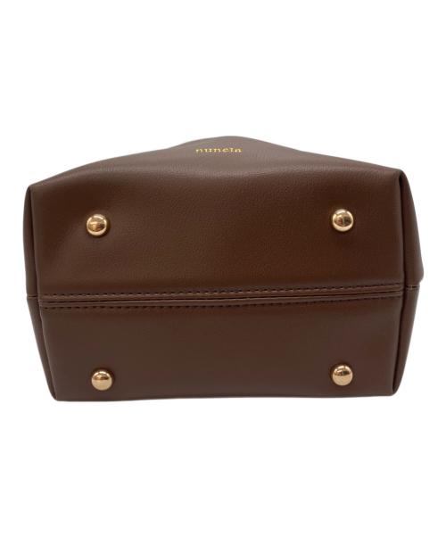 NUNELA（ヌネラ）NUNELA (ヌネラ) デザインハンドバッグ ブラウンの古着・服飾アイテム