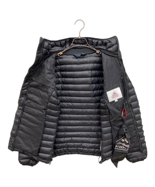 Pyrenex（ピレネックス）Pyrenex (ピレネックス) ダウンジャケット　フード付きライトダウン  ブラック サイズ:40の古着・服飾アイテム