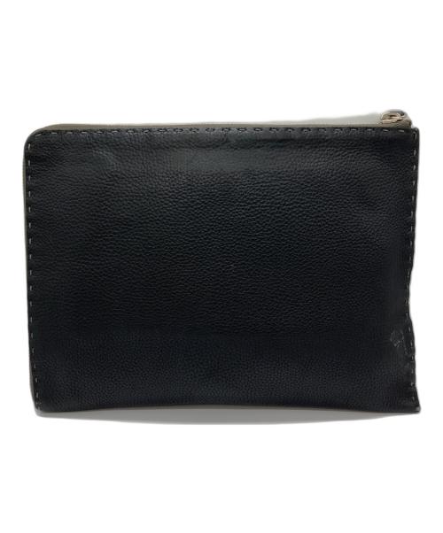 FENDI（フェンディ）FENDI (フェンディ) セレリア クラッチバッグ / セカンドバッグ グレーの古着・服飾アイテム