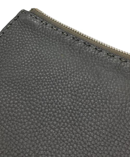 FENDI（フェンディ）FENDI (フェンディ) セレリア クラッチバッグ / セカンドバッグ グレーの古着・服飾アイテム