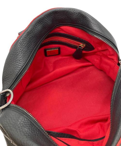 Christian Louboutin（クリスチャン・ルブタン）Christian Louboutin (クリスチャン・ルブタン) パネトーネ スモール スパイクスタッズハンドバッグ ブラックの古着・服飾アイテム