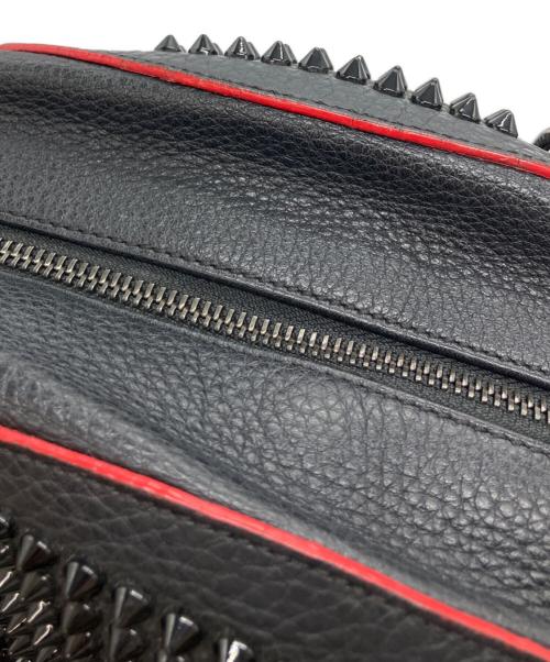 Christian Louboutin（クリスチャン・ルブタン）Christian Louboutin (クリスチャン・ルブタン) パネトーネ スモール スパイクスタッズハンドバッグ ブラックの古着・服飾アイテム
