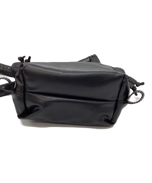 olend（オレンド）olend (オレンド) VEGAN LEATHER MICRO ONA ブラックの古着・服飾アイテム