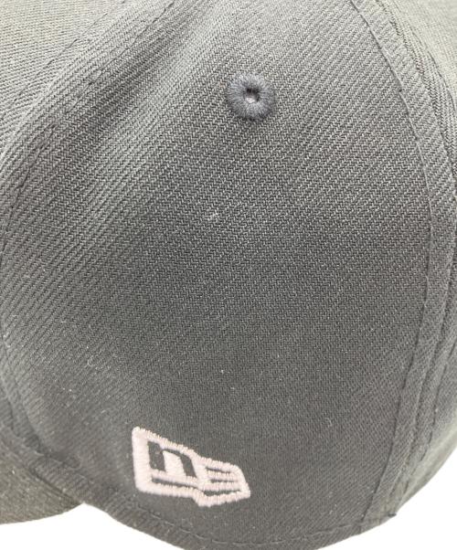 New Era（ニューエラ）New Era (ニューエラ) stussy (ステューシー) キャップ ブラック サイズ:7　1/2の古着・服飾アイテム