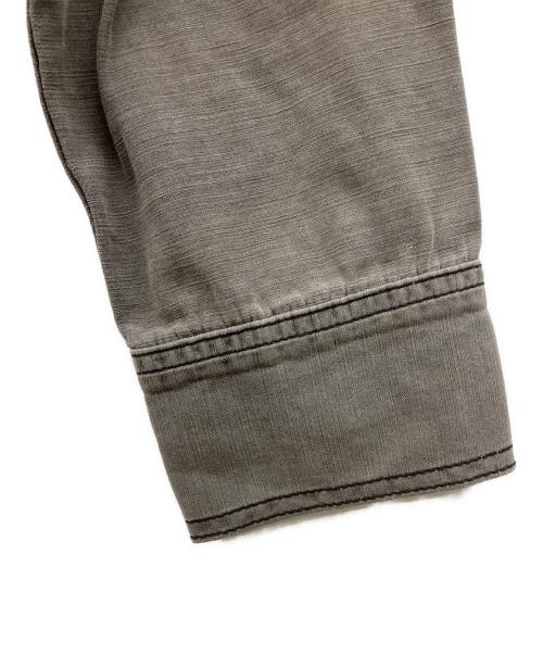 REMI RELIEF（レミレリーフ）REMI RELIEF (レミレリーフ) アーミーシャツ 星スタッズ ブラウン サイズ:Ｌの古着・服飾アイテム